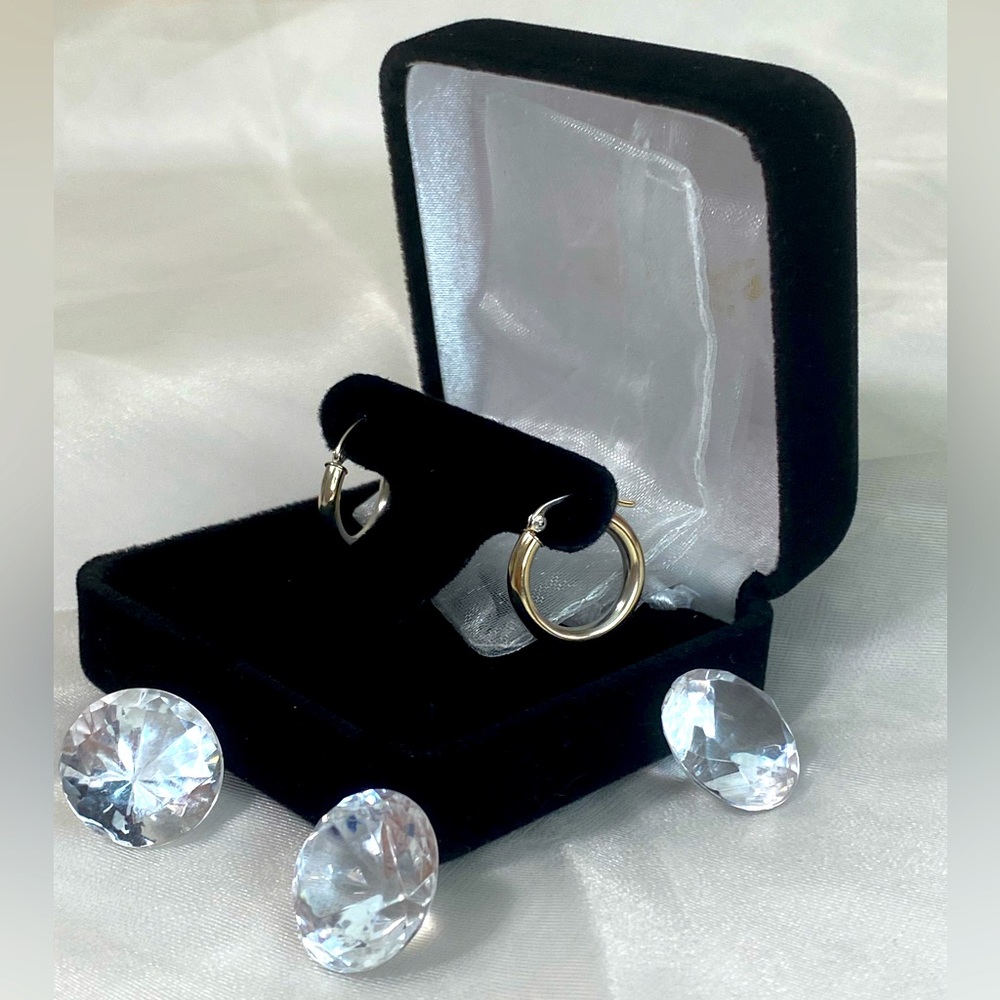 14K WHITE GOLD classic hoop earrings REAL GOLD .75” - Picture 2 of 11
